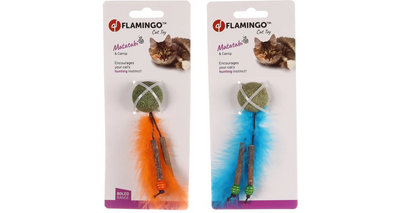 FLAMINGO Igračka za mačke Loptica Boleo, s perjem, Catnip&Matatabi, raznih boja