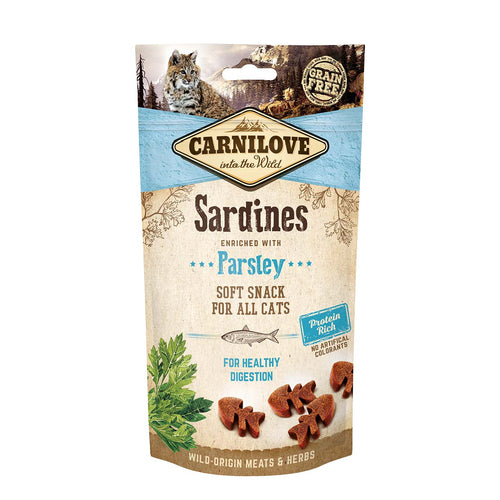 CARNILOVE SemiMoist meka poslastica za macke, sa sardinom i persunom, 50g
