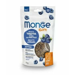 MONGE Gift Cat Poslastica za mačiće KITTEN, pastrmka s borovnicama, 50g